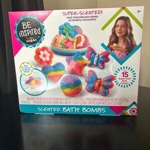 Scented Bath Bombs By Cra-Z-Art . NWT